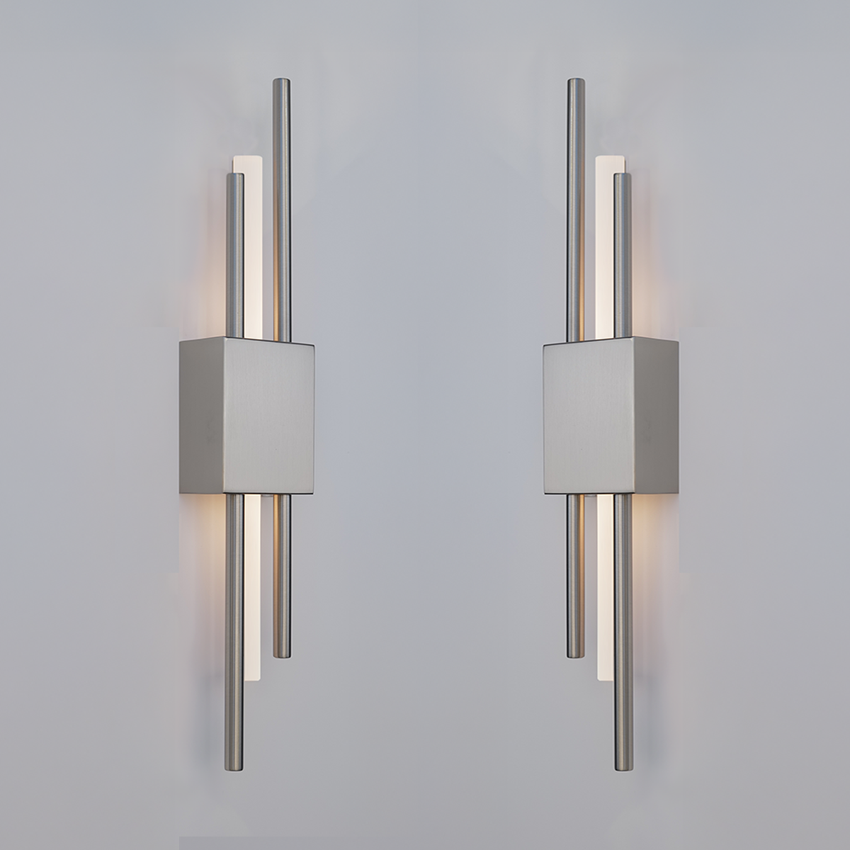 Glitch Wall Light Silver • 2 Pack